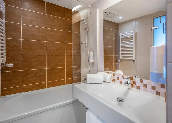 Lifestyle Matra Hotel 4*